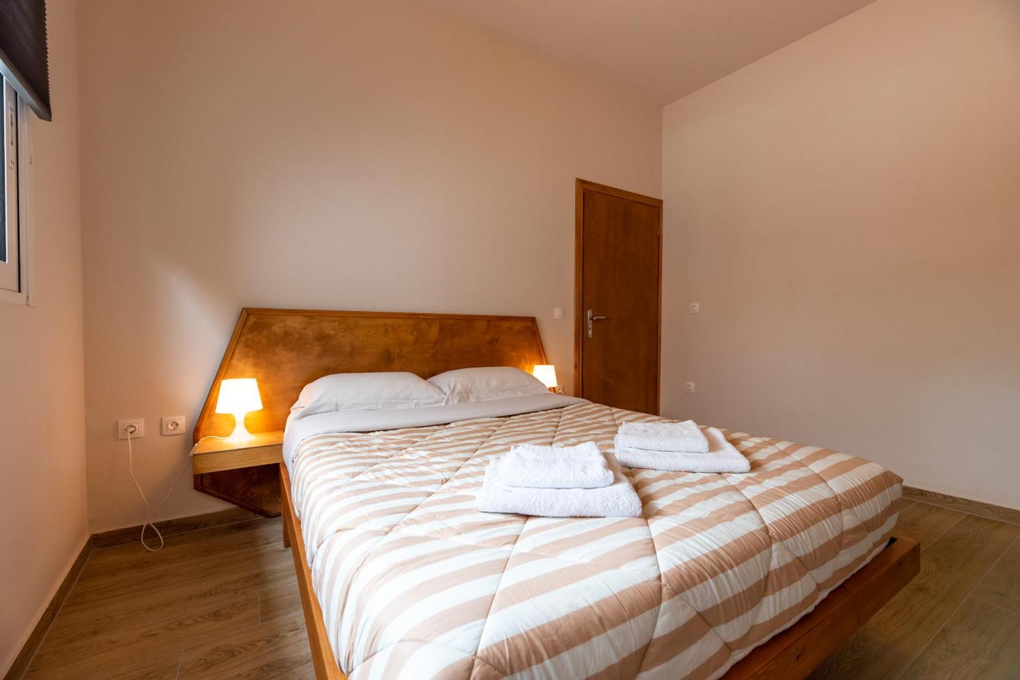 Serenity - Brand New Apt Near Athens Int Arpt Szpáta Kültér fotó
